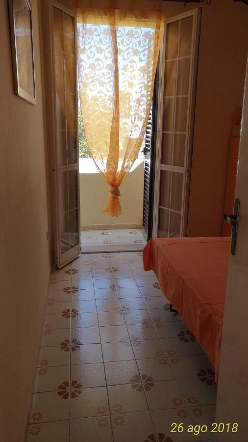 Villetta Carati Torre dell'Orso Bagian luar foto