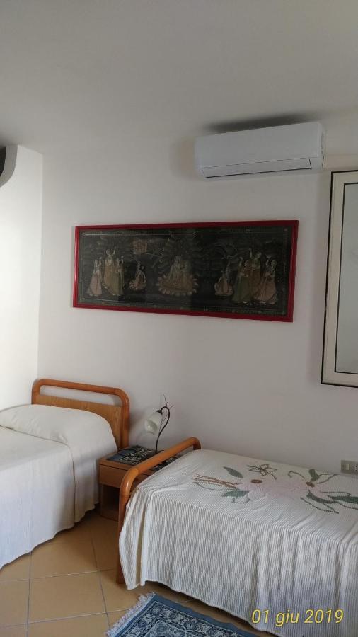 Villetta Carati Torre dell'Orso Bagian luar foto